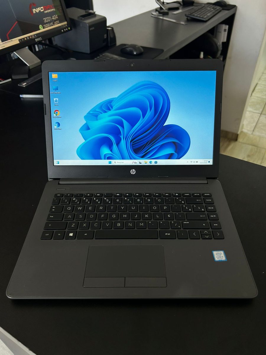 Notebook com Windows 11 recém-instalado